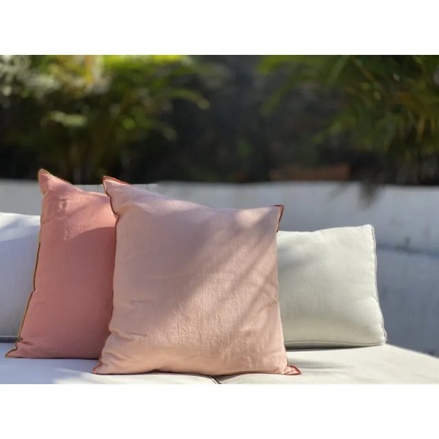 COUSSIN GARNI UNI PASSION 50X50