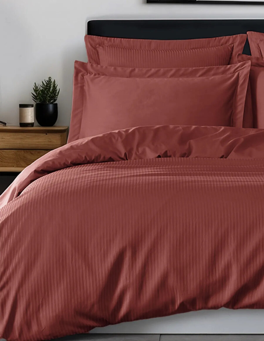 HOUSSE DE COUETTE VERSALUXE UNI/ RAYE SATIN