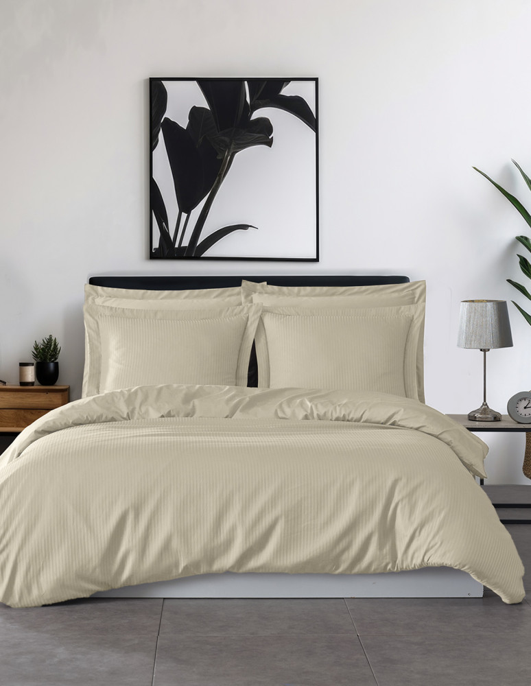 HOUSSE DE COUETTE VERSALUXE UNI/ RAYE SATIN